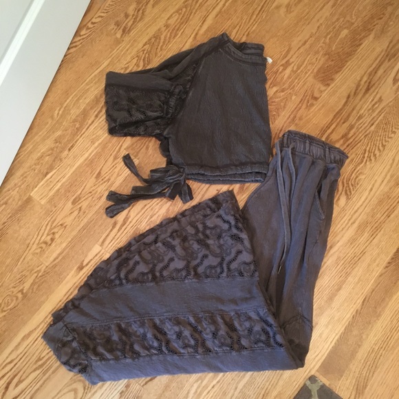 Free People Movement lounge set - Picture 7 of 7